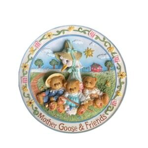 Vintage Cherished Teddies Mother Goose & Friends Nursery Rhymes 3D‎ Plate 9 Inch